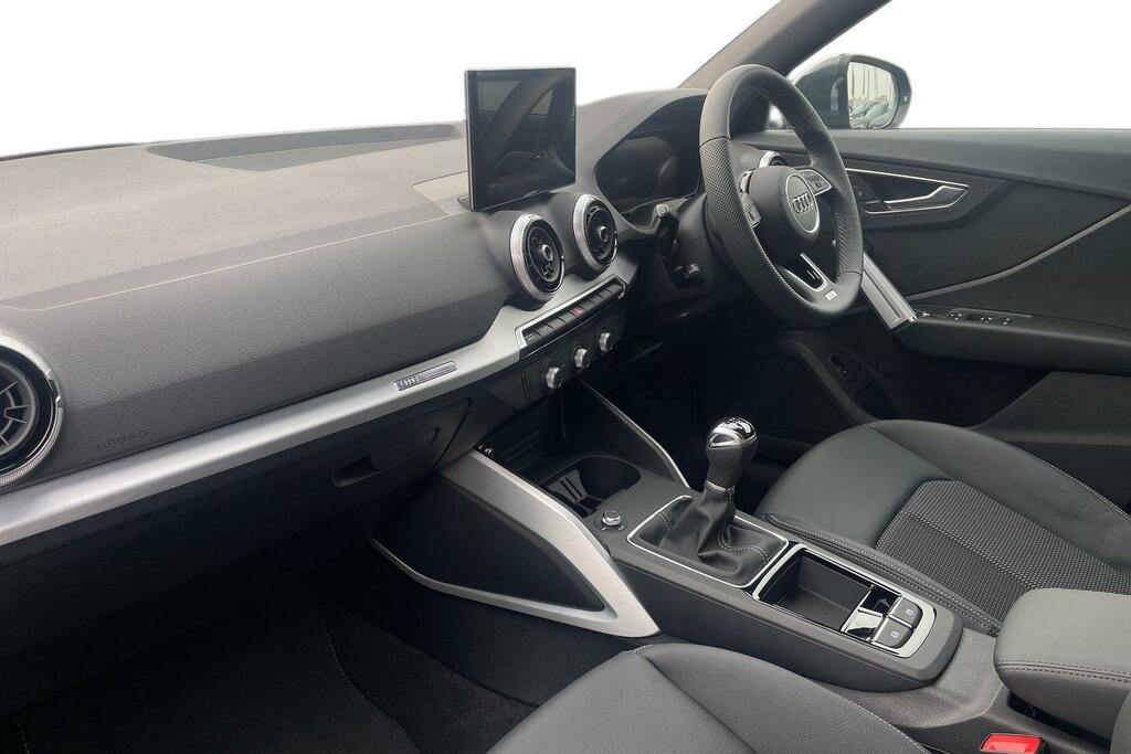 Audi Q2 Audi Q2 S Line 30 Tfsi 116 Ps 6-Speed Grey #2
