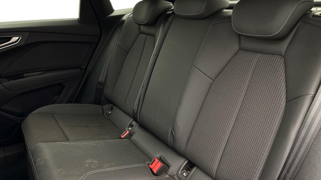 Audi Q4 E Tron 150Kw 40 82Kwh Sport Cs Grey #7