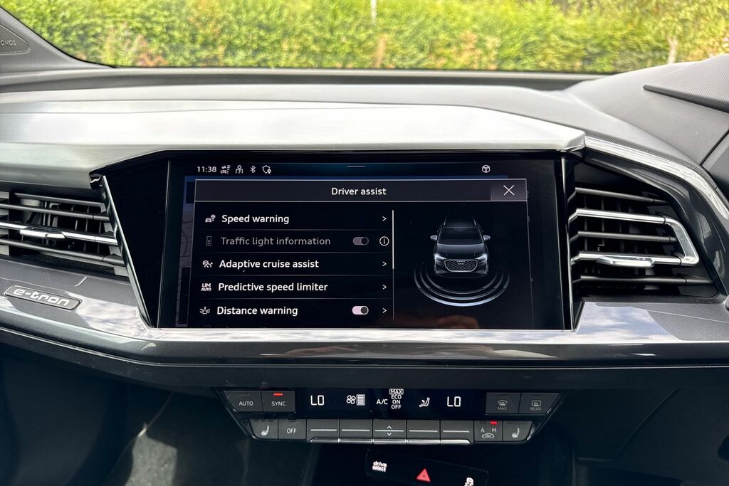 Audi Q4 E Tron Audi E-tron Estate 150Kw 40 82Kwh S Line Black #22