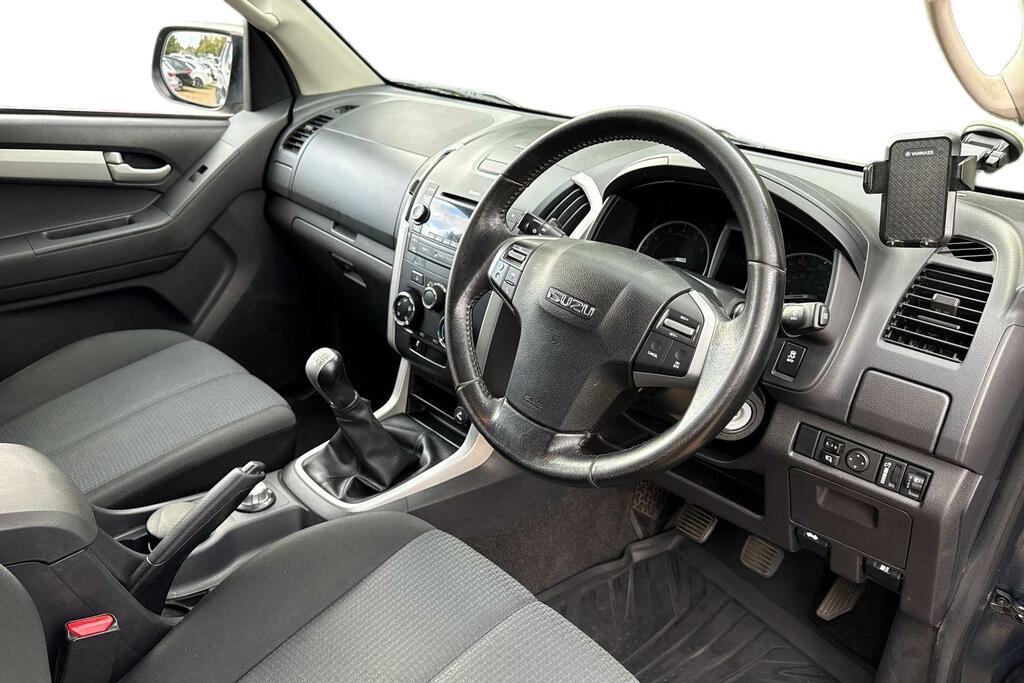 Isuzu D-Max Isuzu D-max 2.5 Td Yukon Pickup Blue #6