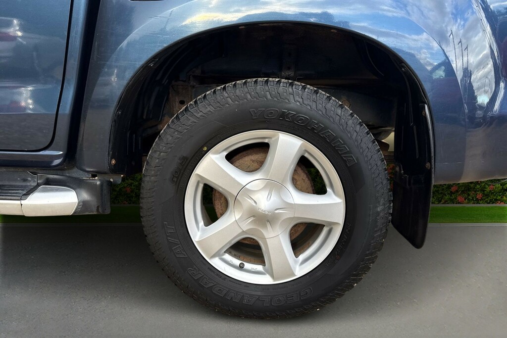 Isuzu D-Max Isuzu D-max 2.5 Td Yukon Pickup Blue #5