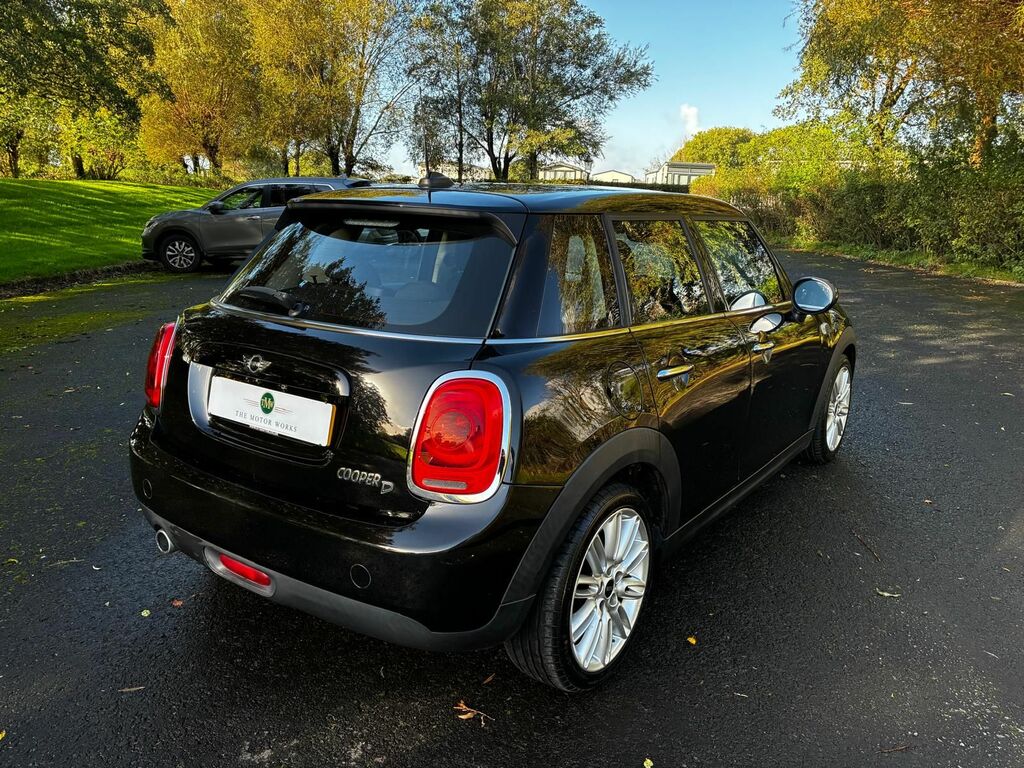 Mini Hatch 1.5 Cooper D Hatchback Euro 6 S Black #5