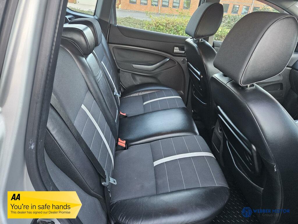 Ford Kuga 2.0 Zetec Tdci 2Wd 134 Bhp Silver #12