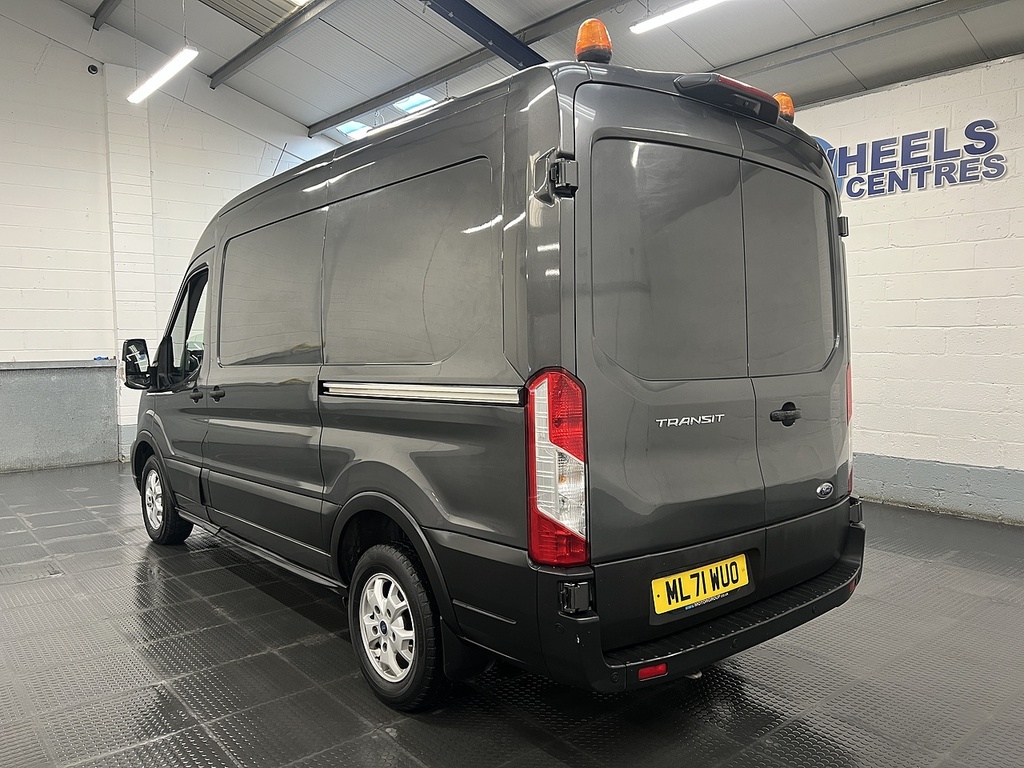 Ford Transit Custom 2.0 310 Ecoblue Limited Panel Van Grey #3