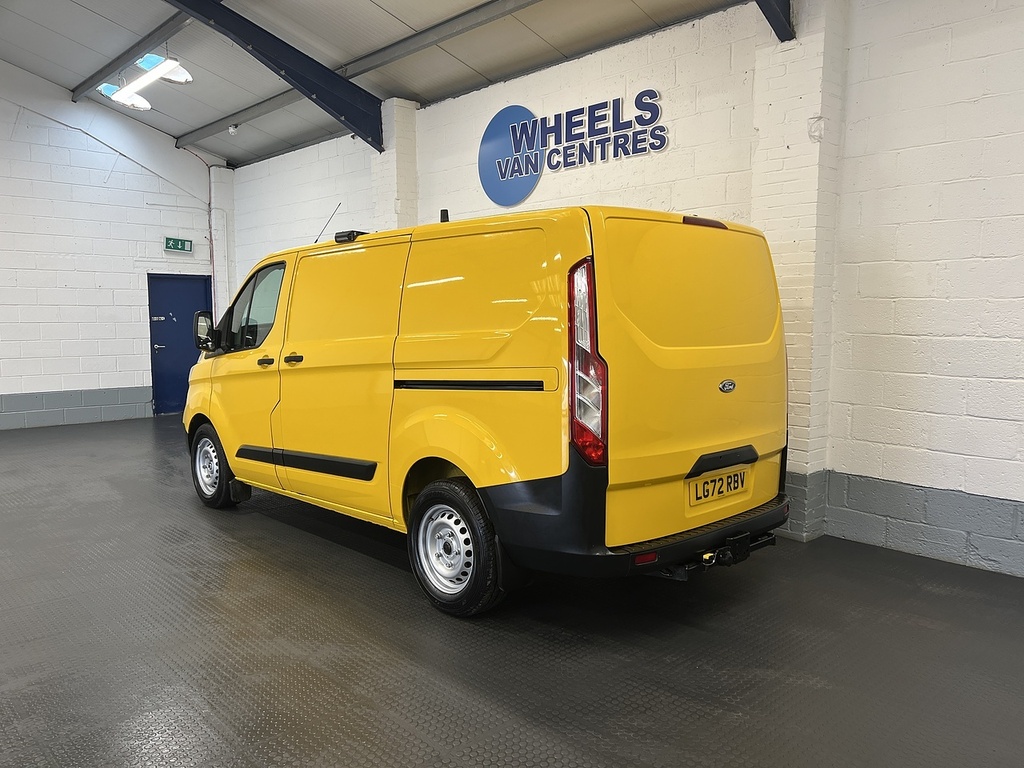Ford Transit Custom 2.0 340 Ecoblue Leader Panel Van Yellow #3