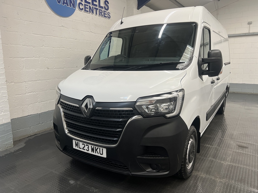 Renault Master 2.3 Dci 35 Business Panel Van Fw White