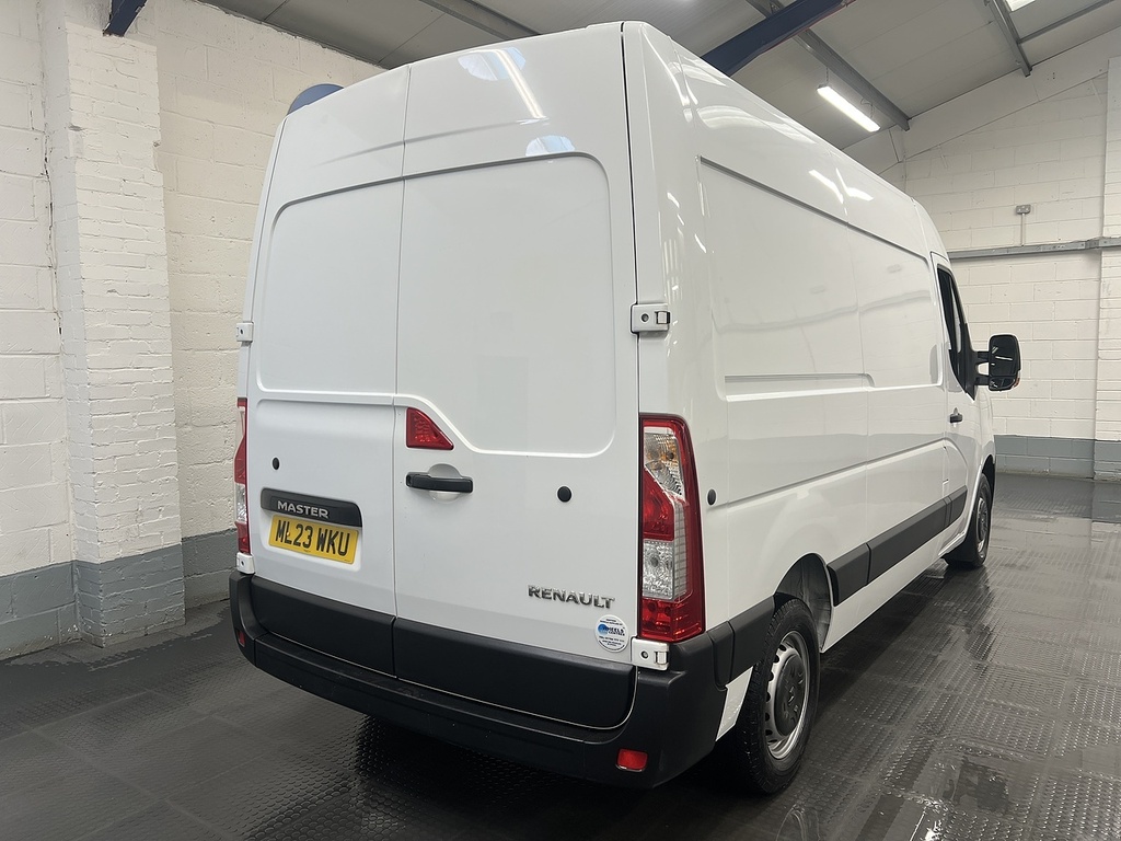 Renault Master 2.3 Dci 35 Business Panel Van Fw White #5
