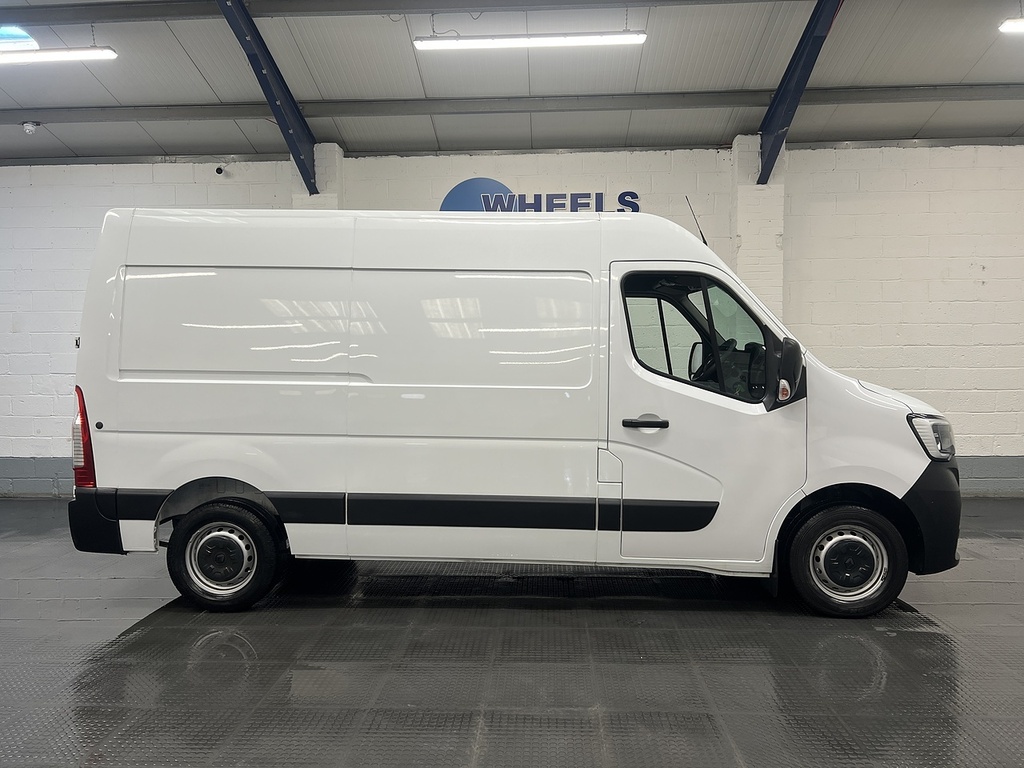 Renault Master 2.3 Dci 35 Business Panel Van Fw White #6
