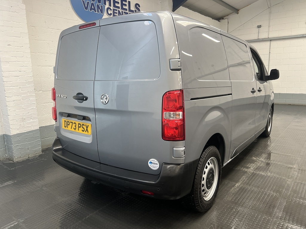 Vauxhall Vivaro 1.5 Turbo D 2900 Prime Panel Van 6Dr Grey #5