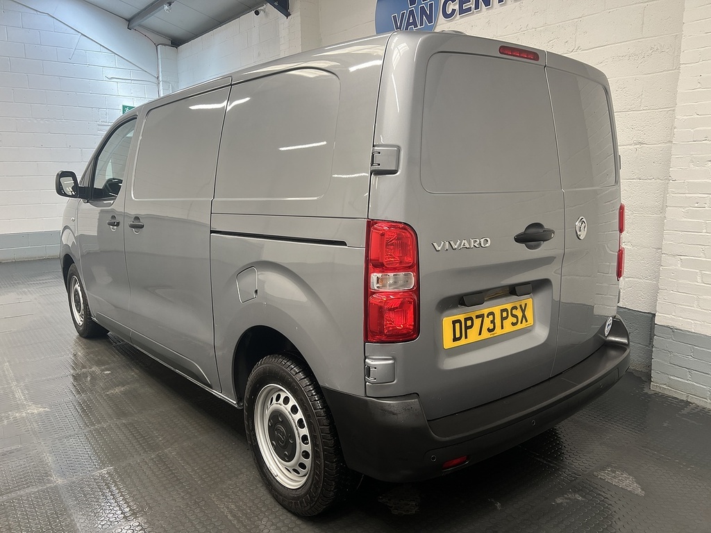 Vauxhall Vivaro 1.5 Turbo D 2900 Prime Panel Van 6Dr Grey #3