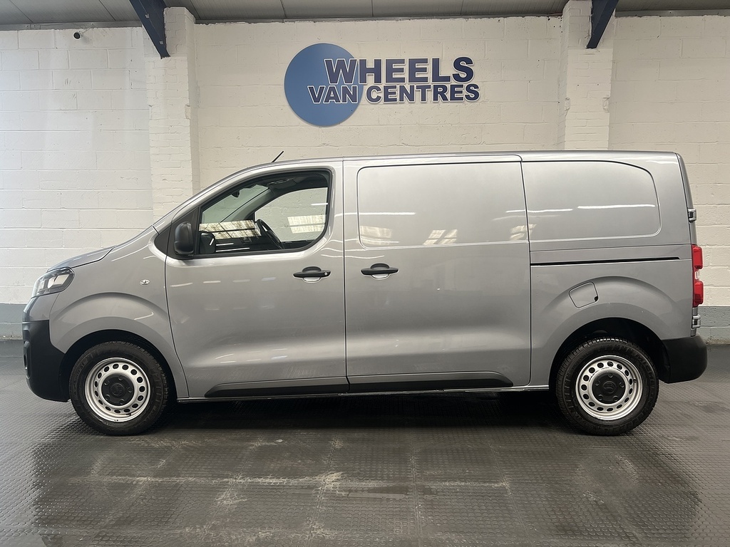 Vauxhall Vivaro 1.5 Turbo D 2900 Prime Panel Van 6Dr Grey #2