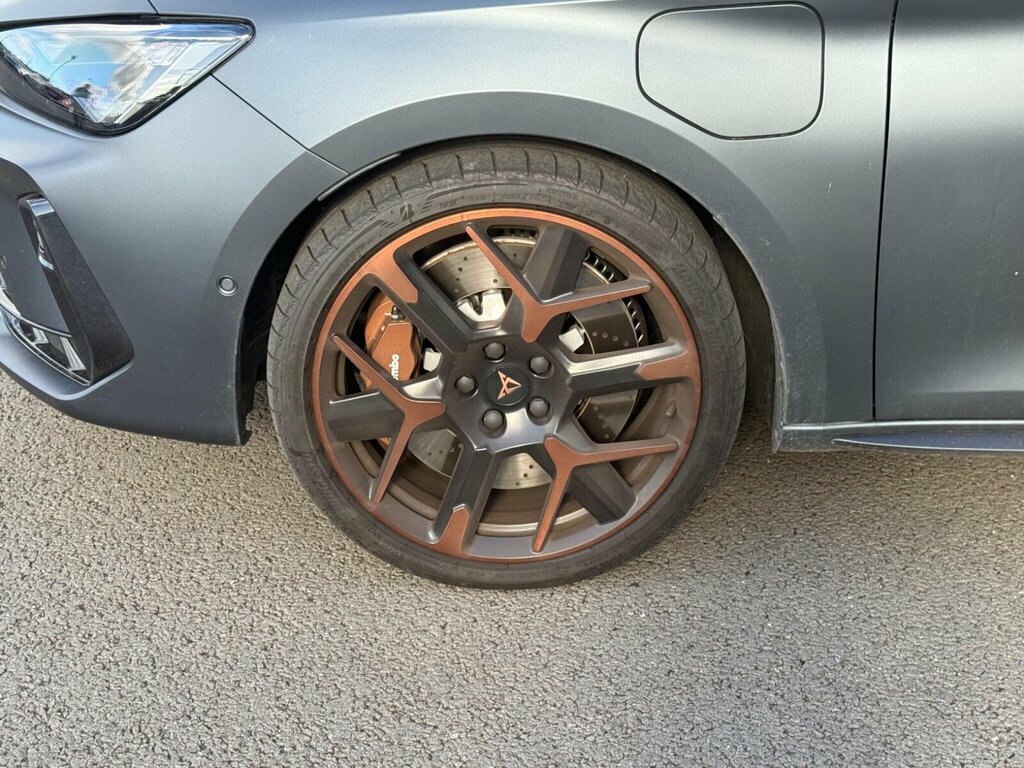 Cupra Leon 2.0 Tsi Vz2 Hatchback Dsg 300 Ps Black #3
