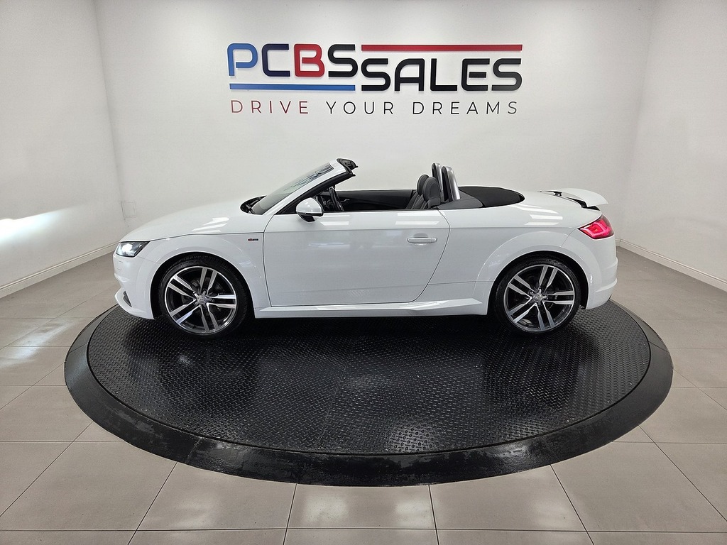 Audi TT 2.0 Tdi Ultra Black Edition Coupe Manua Black #22