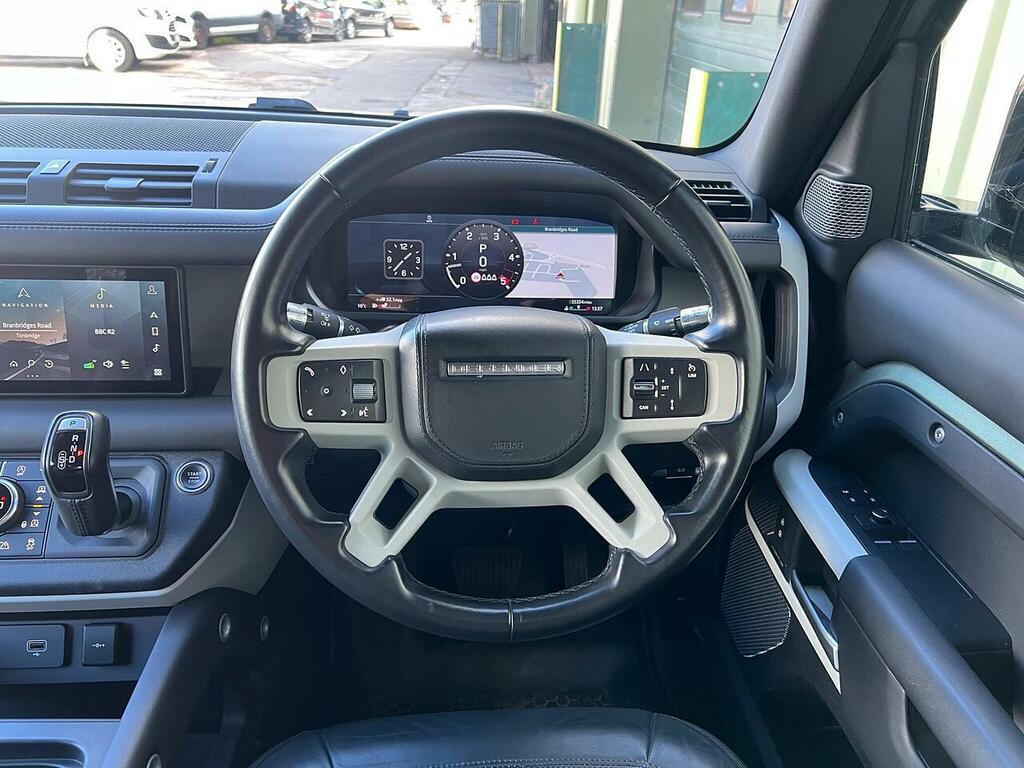 Land Rover Defender 90 3.0 D200 Hard Top Black #29