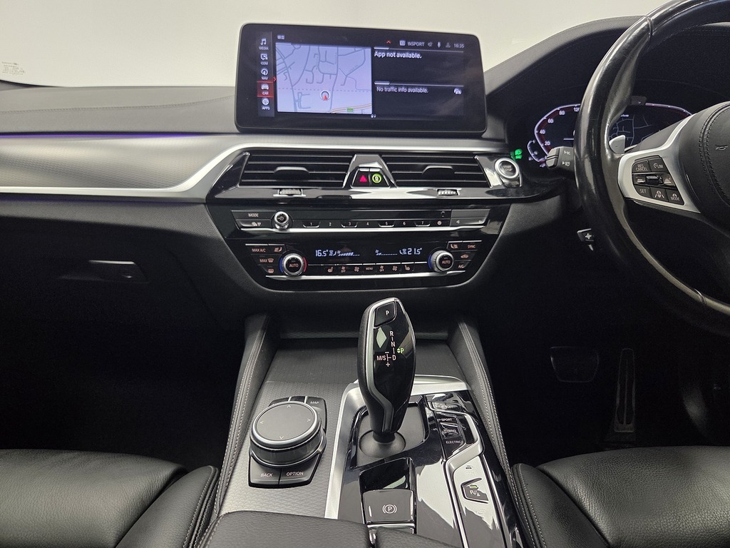 BMW 5 Series 530E M Sport Pro Pack Blue #32