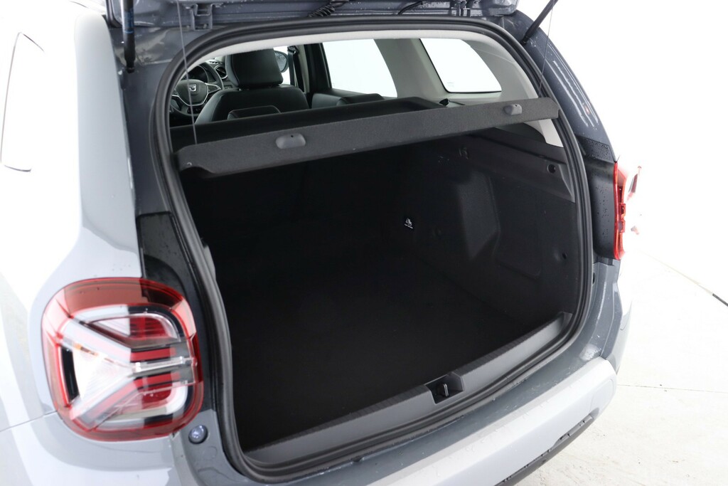 Dacia Duster 1.3 Tce 150 Extreme Se Edc Grey #6