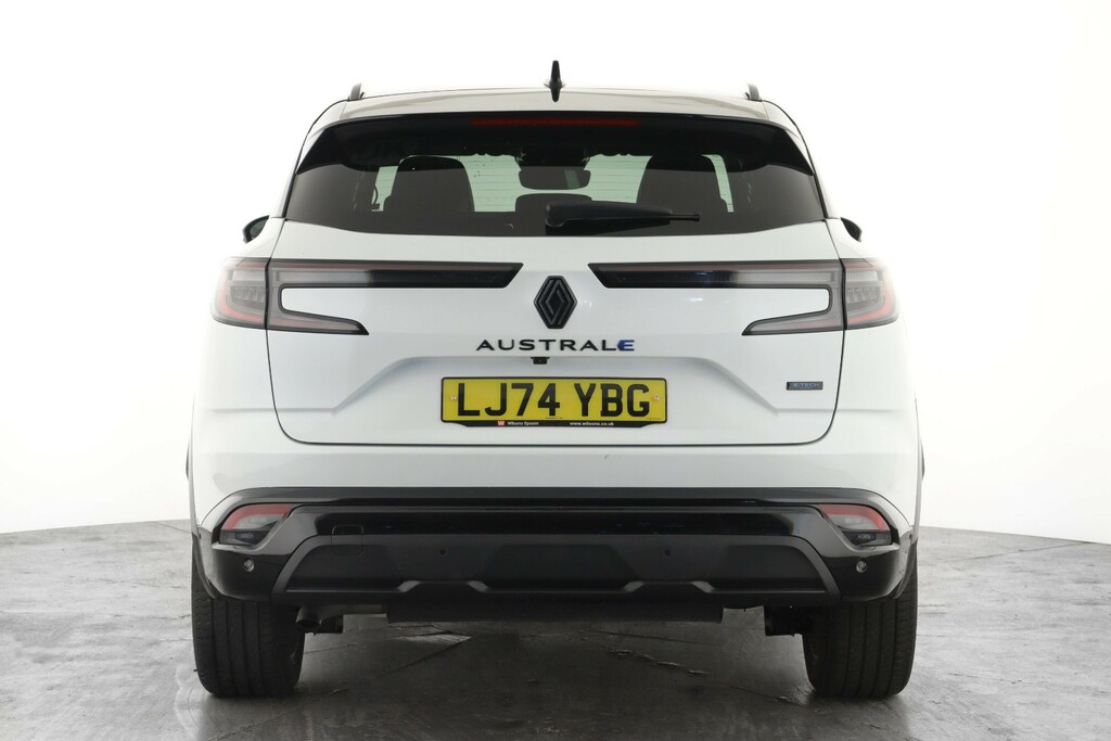 Renault Austral E-tech Fhev Iconic Esprit Alpine White
