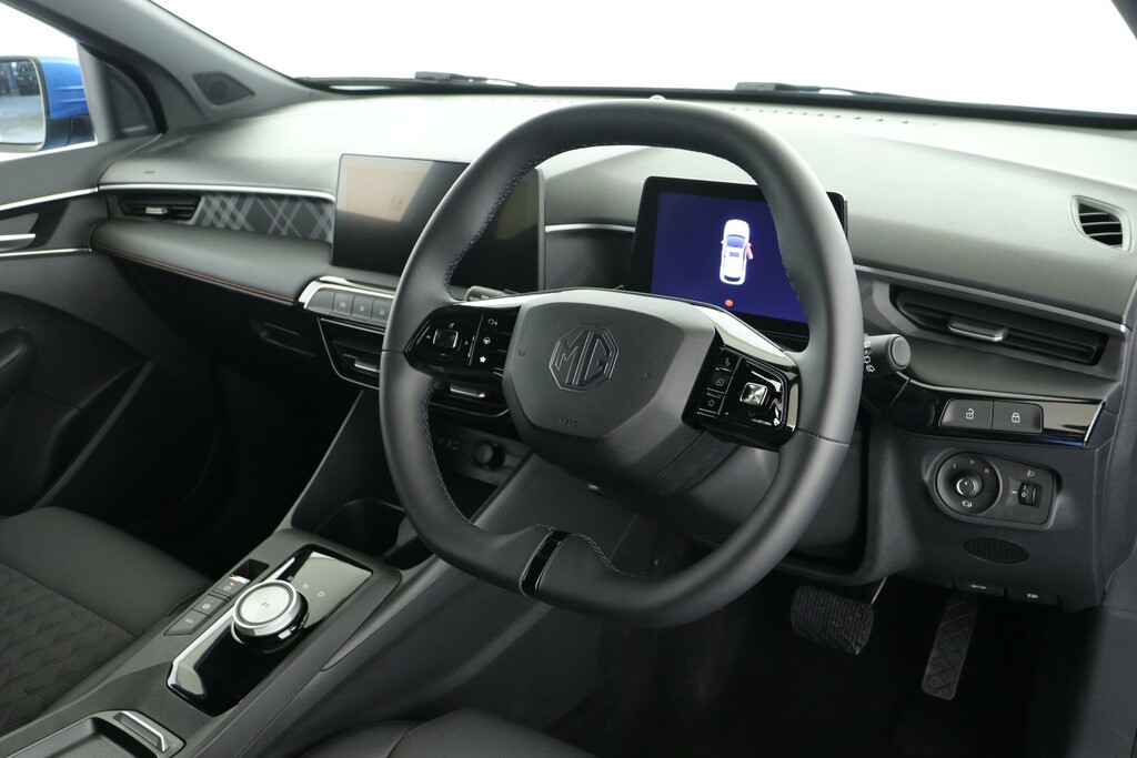 MG MG3 1.5 Se Black #13