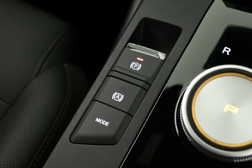 MG MG3 1.5 Se Black #22