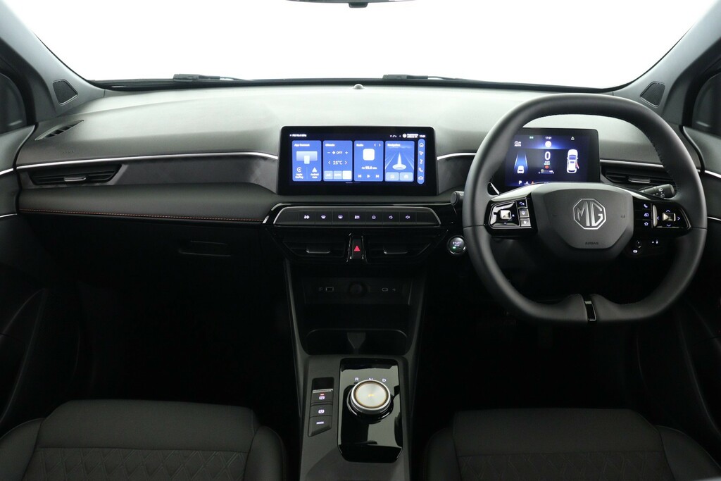 MG MG3 1.5 Se Black #14