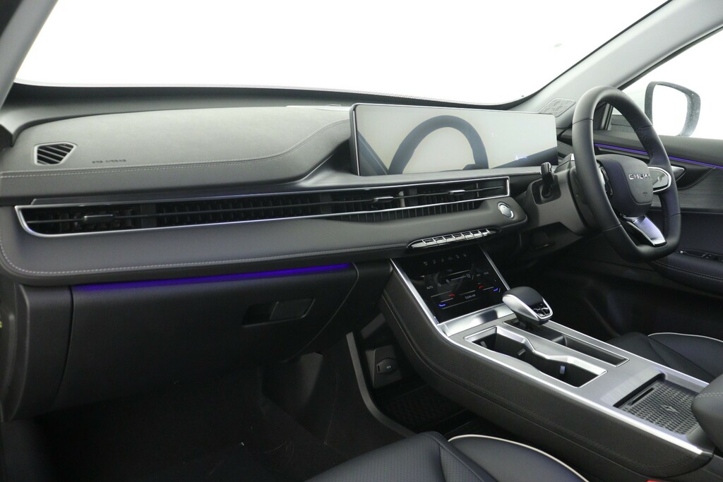 Chery Tiggo 4 Suv Black #12