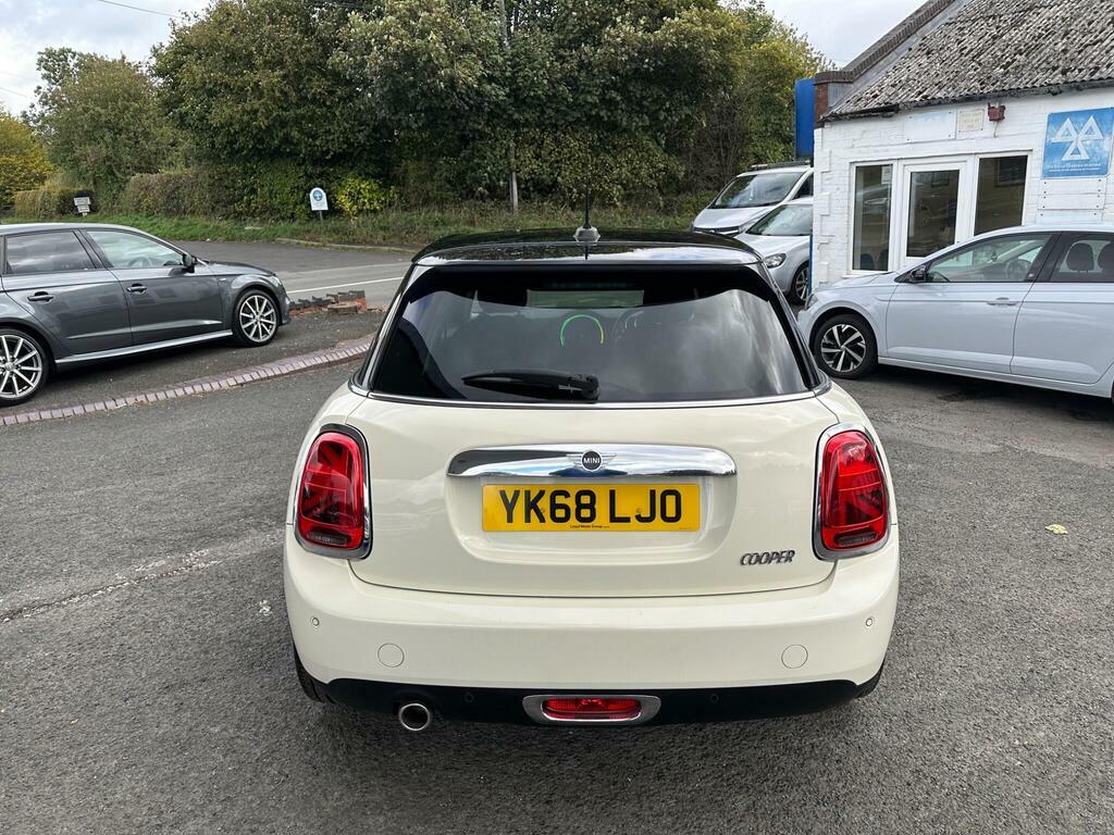 Mini Hatch 1.5 Cooper Exclusive Euro 6 S S White #6