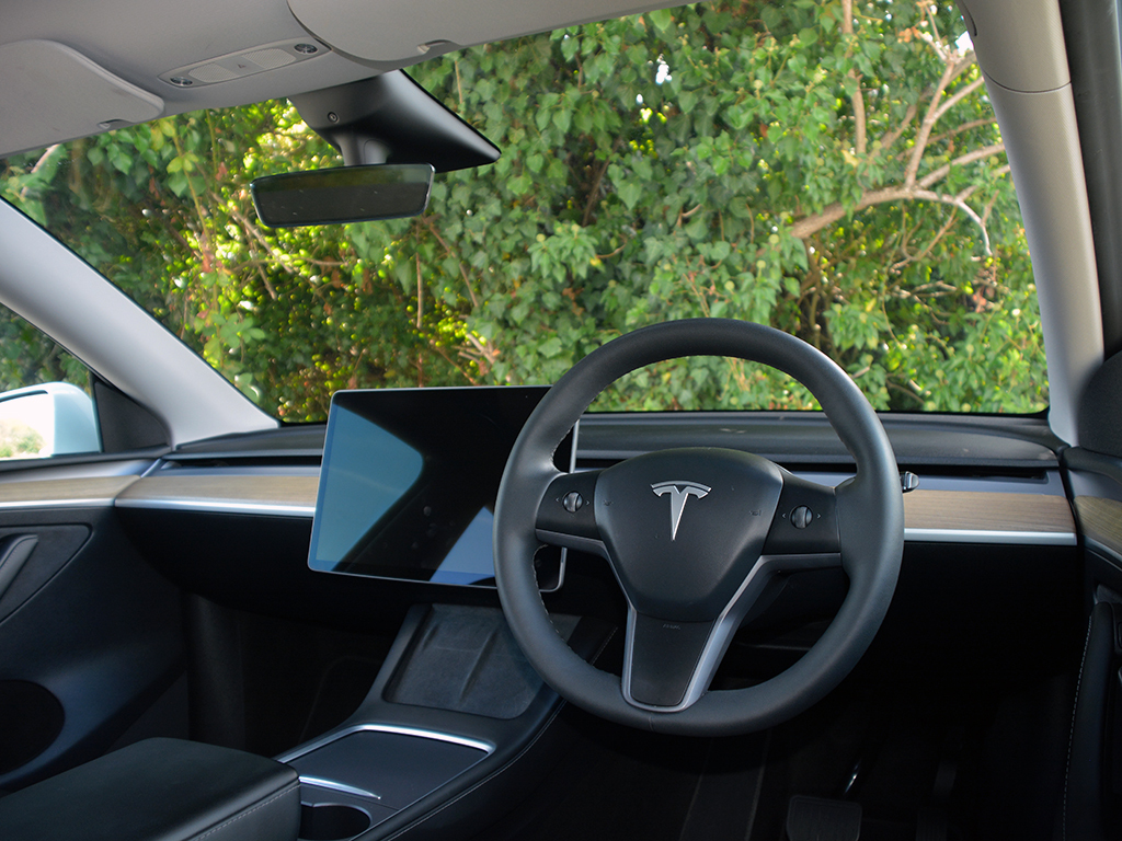Tesla Model Y Suv White #2