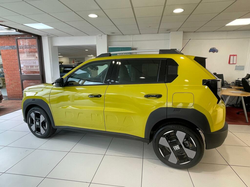 Fiat Panda 44Kwh La Prima Hatchback 7Kw Ch Yellow #5