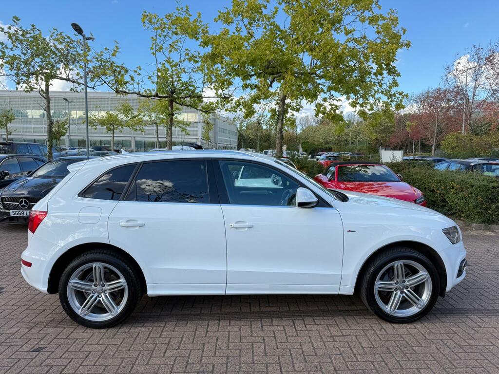 Audi Q5 S Line Plus White #3
