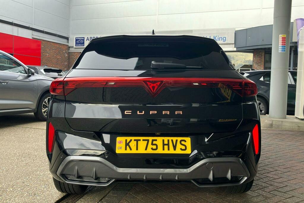 Cupra Terramar 1.5 Etsi V2 Suv Hybrid Dsg Black #6
