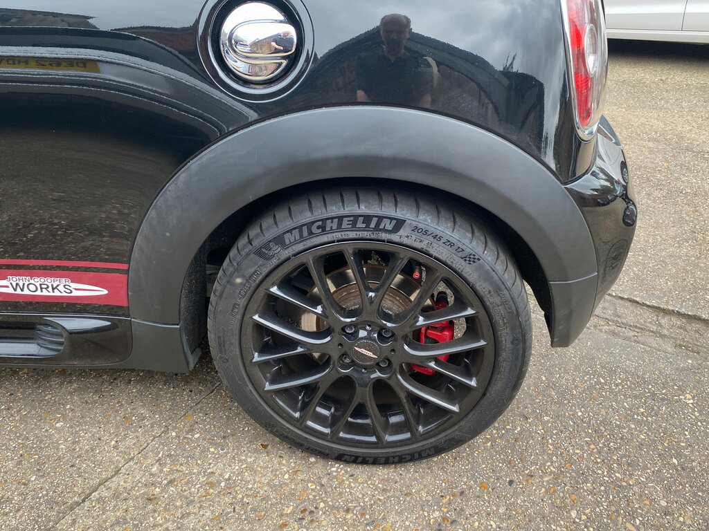 Mini Hatch 1.6 Cooper D Graphite Euro 4 Silver #18