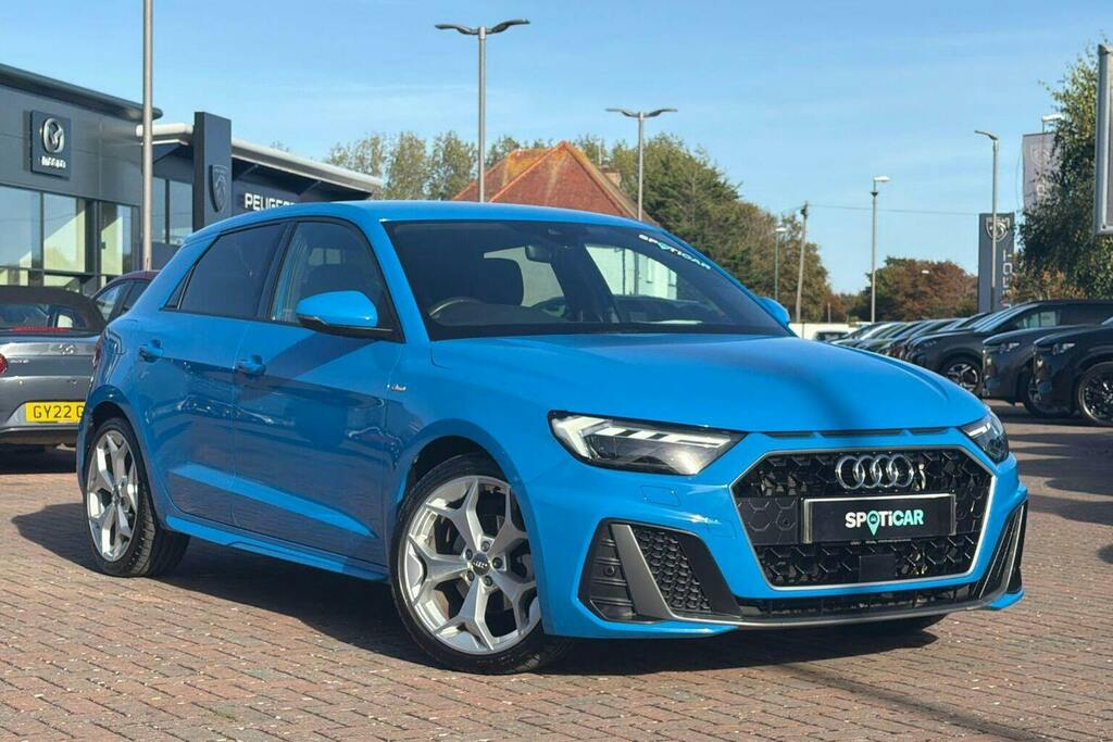 Audi A1 1.0 Tfsi 30 S Line Sportback S Tronic Blue
