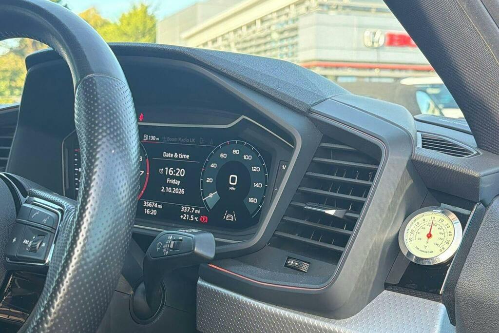 Audi A1 1L Sport White #52