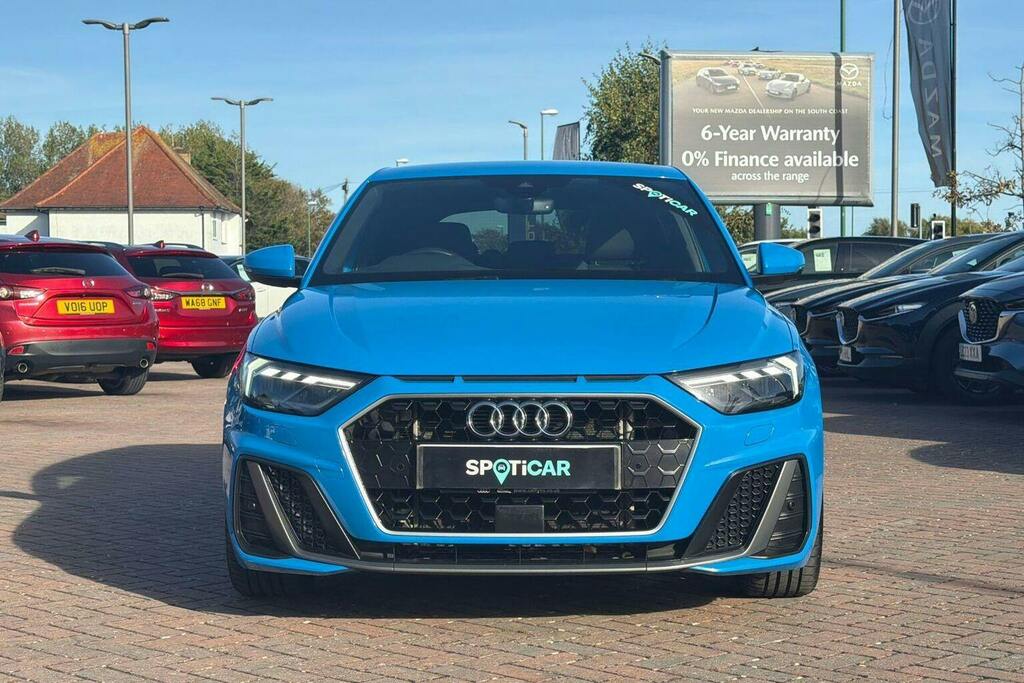 Audi A1 1L Sport White #11