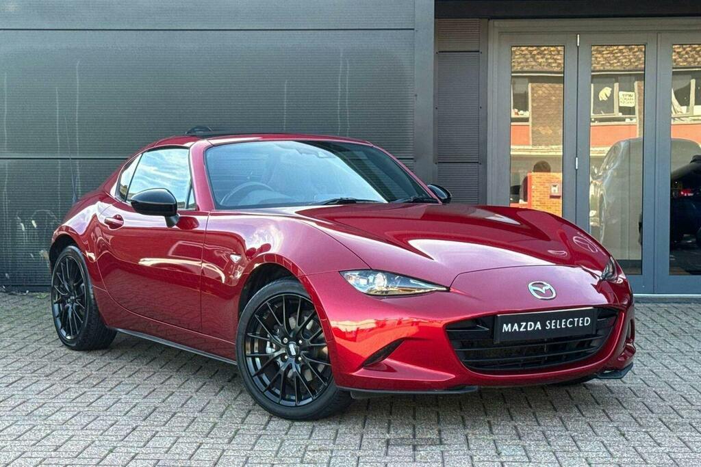 Mazda MX-5 RF 2.0 Skyactiv G Launch Edition Convertible Petr Red