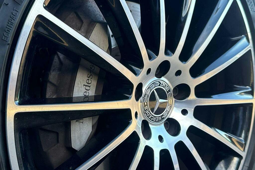 Mercedes-Benz GLC Class Glc 300 Amg Line Premium D 4Matic Black #38