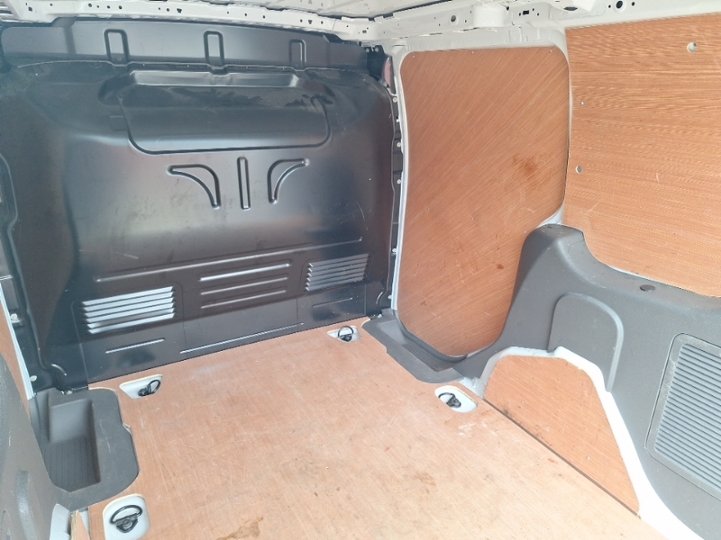Ford Transit Connect 1.5 Ecoblue 75Ps Leader Van White #6