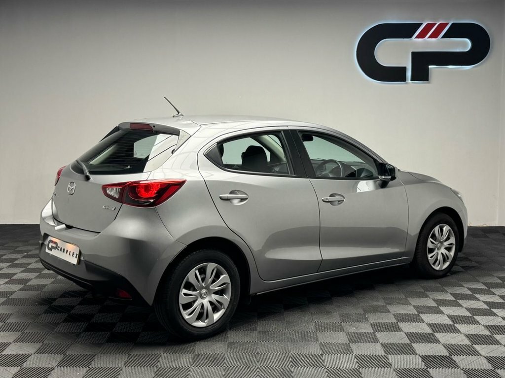 Mazda 2 1.5L Se Silver #2