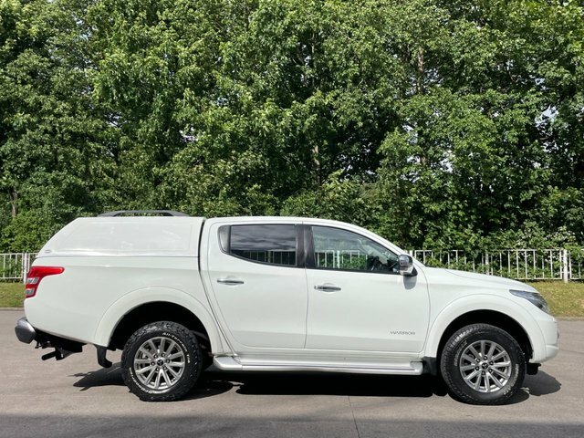 Mitsubishi L200 2.4 Di-d Dc Warrior Pickup Double Cab M White #5