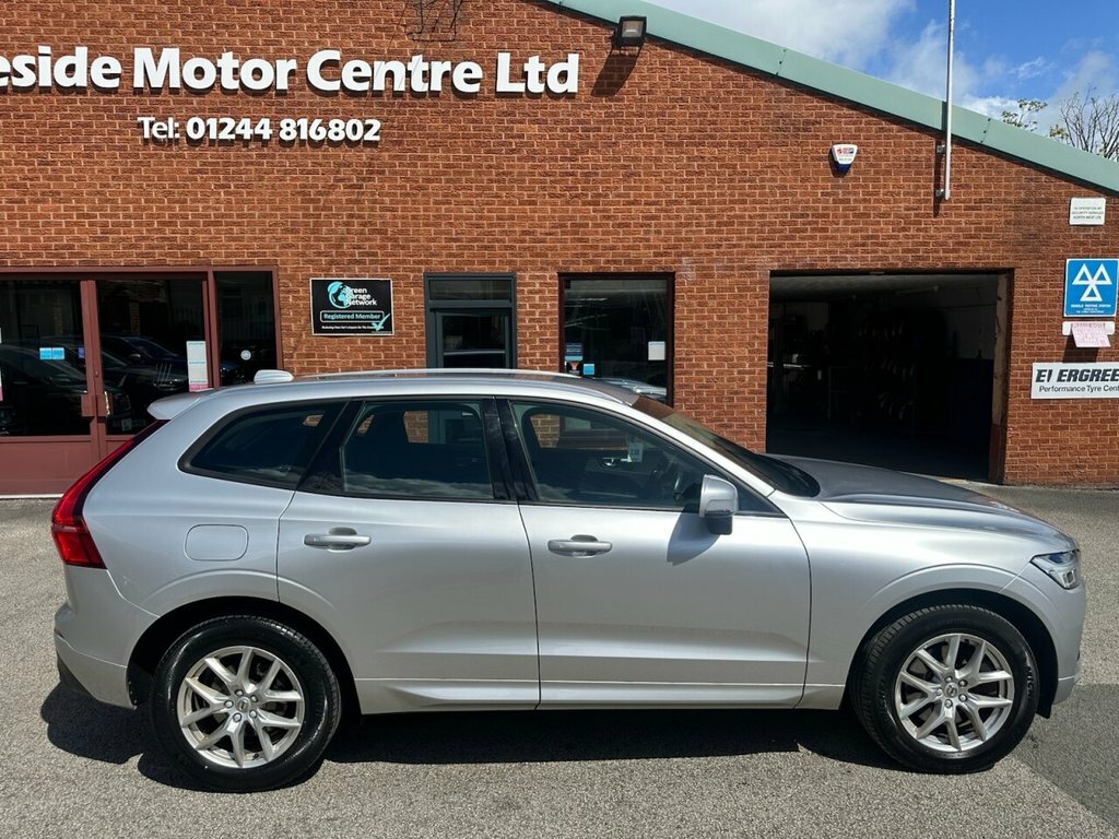 Volvo XC60 2L Momentum Pro Silver #3