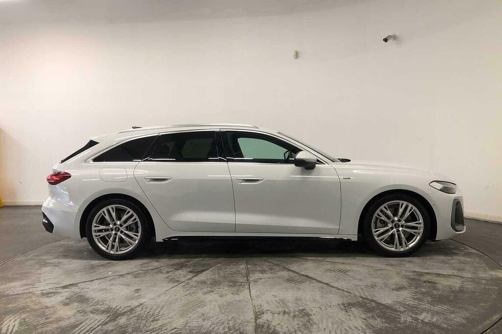 Audi A5 S Line E-hybrid Quattro 299 Ps S Tronic White #4
