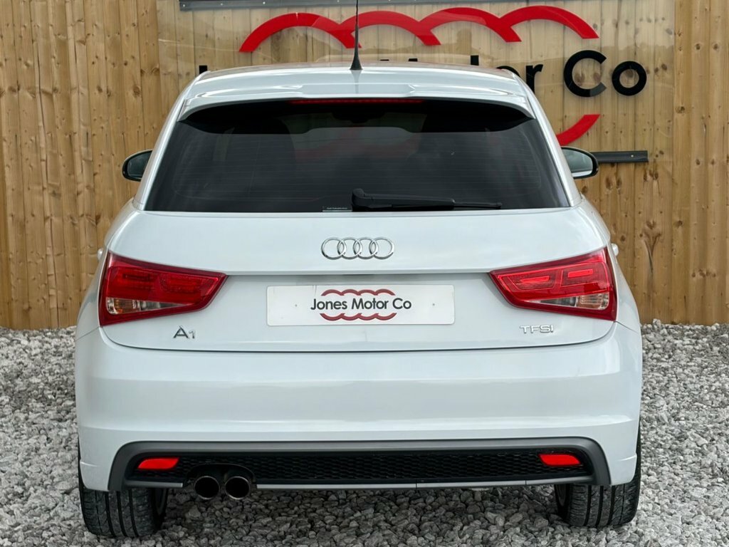 Audi A1 1L S Line White #5