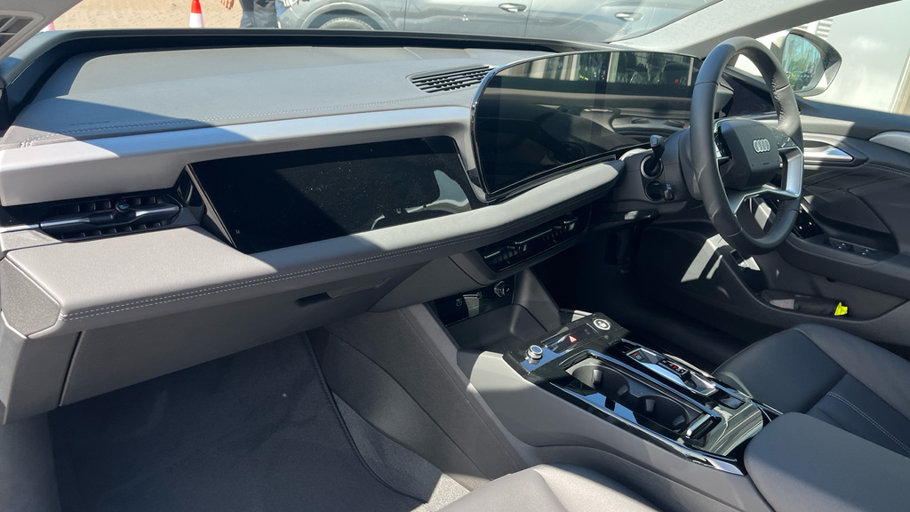 Audi A6 E-tron Avant Audi A6 E-tron Avant 210Kw 83Kwh Sport White #2