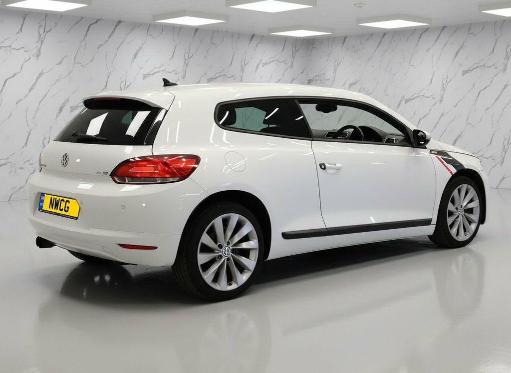 Volkswagen Scirocco 2L Gt White #6