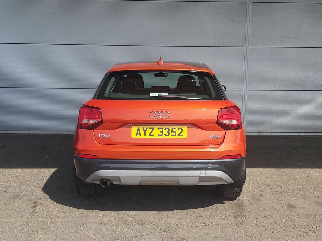 Audi Q2 1.0 Tfsi Sport 115 Bhp Orange #4