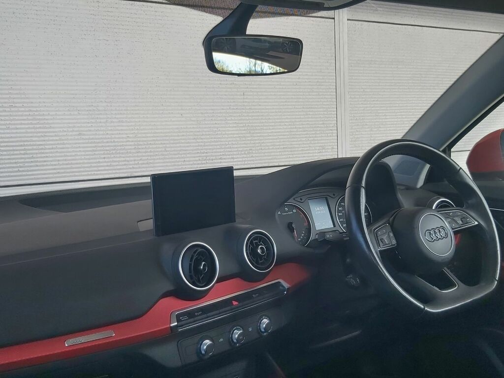 Audi Q2 1.0 Tfsi Sport 115 Bhp Orange #6