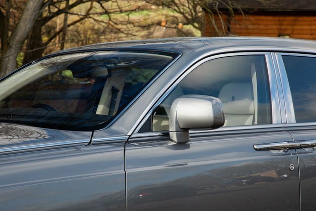 Rolls-Royce Phantom Automatic Silver #6