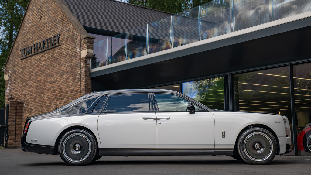 Rolls-Royce Phantom Saloon Black #4