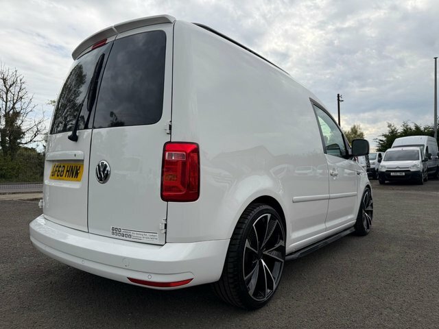 Volkswagen Caddy Tdi C20 Bluemotion Tech White #2