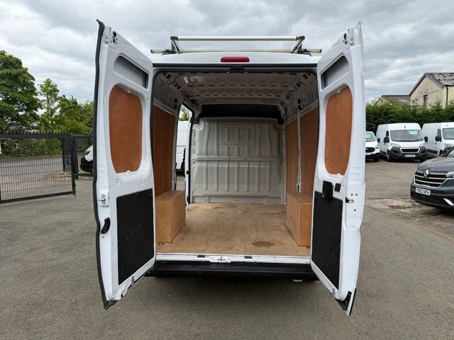 Vauxhall Movano Cdti 3500 Biturbo Prime White #5